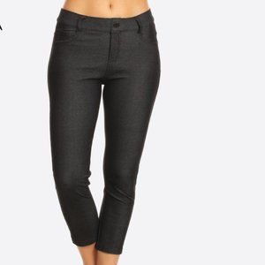 Black Classic Skinny Capri Jeggings